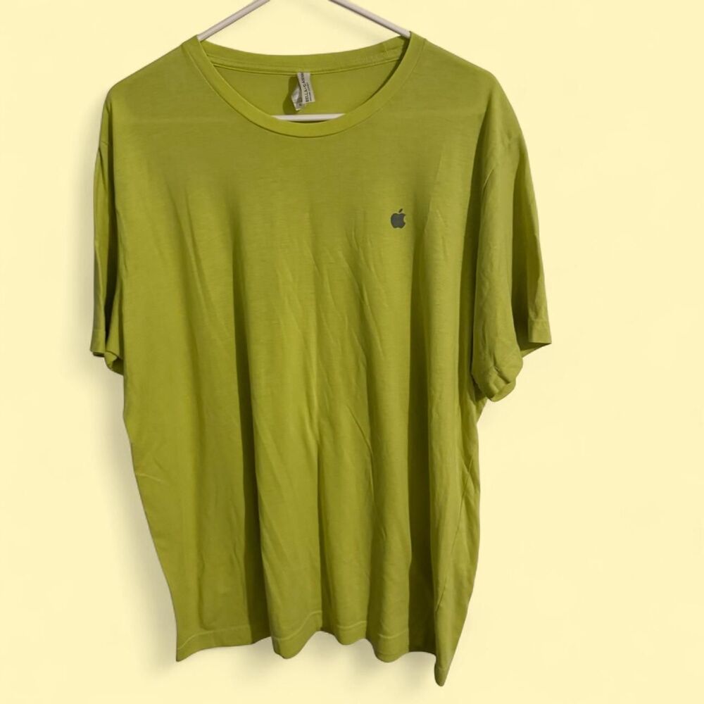 Bella Canvas t-shirt men XL green Apple computer employee crew promo graphic